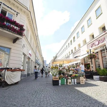 Elegant Apartment Ordynacka Warsaw Exterior photo