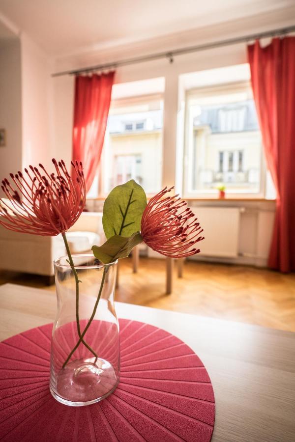 Elegant Ordynacka Apartment *